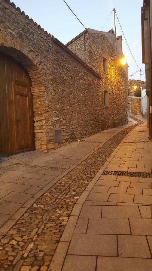 Su Carreri Panzió Armungia Kültér fotó